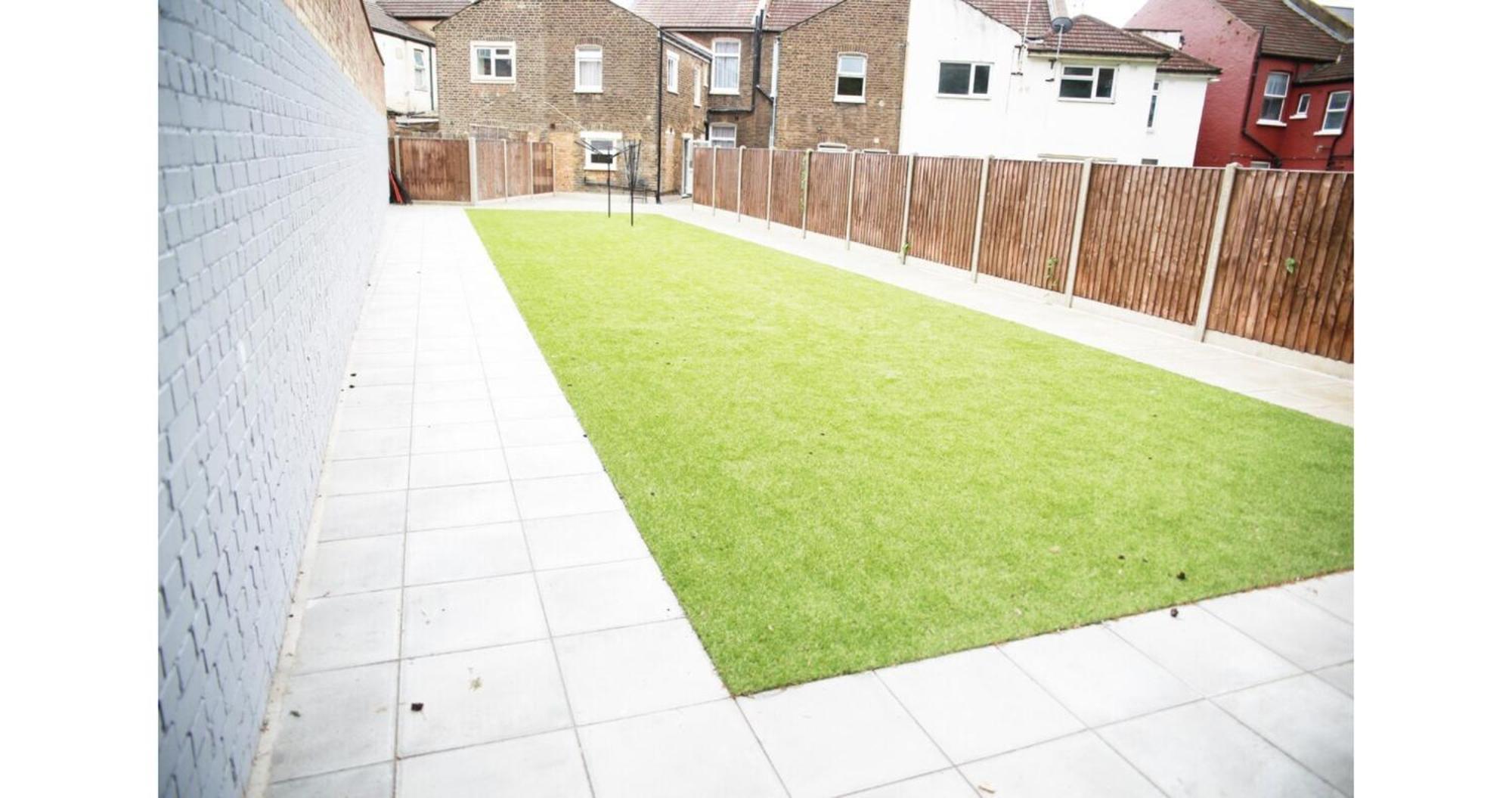 Cricklewood Deluxe Ensuite Room London Exterior photo