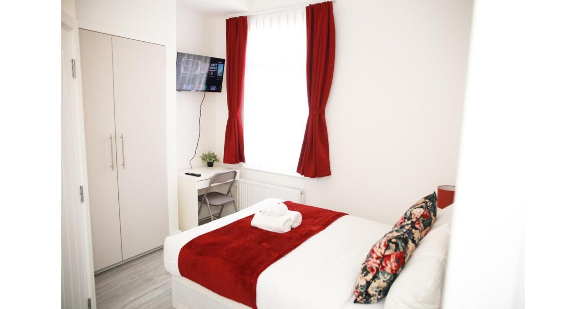 Cricklewood Deluxe Ensuite Room London Room photo